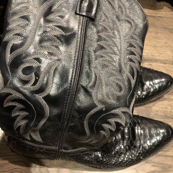 Snakeskin cowboy boots - Picture 2 of 2